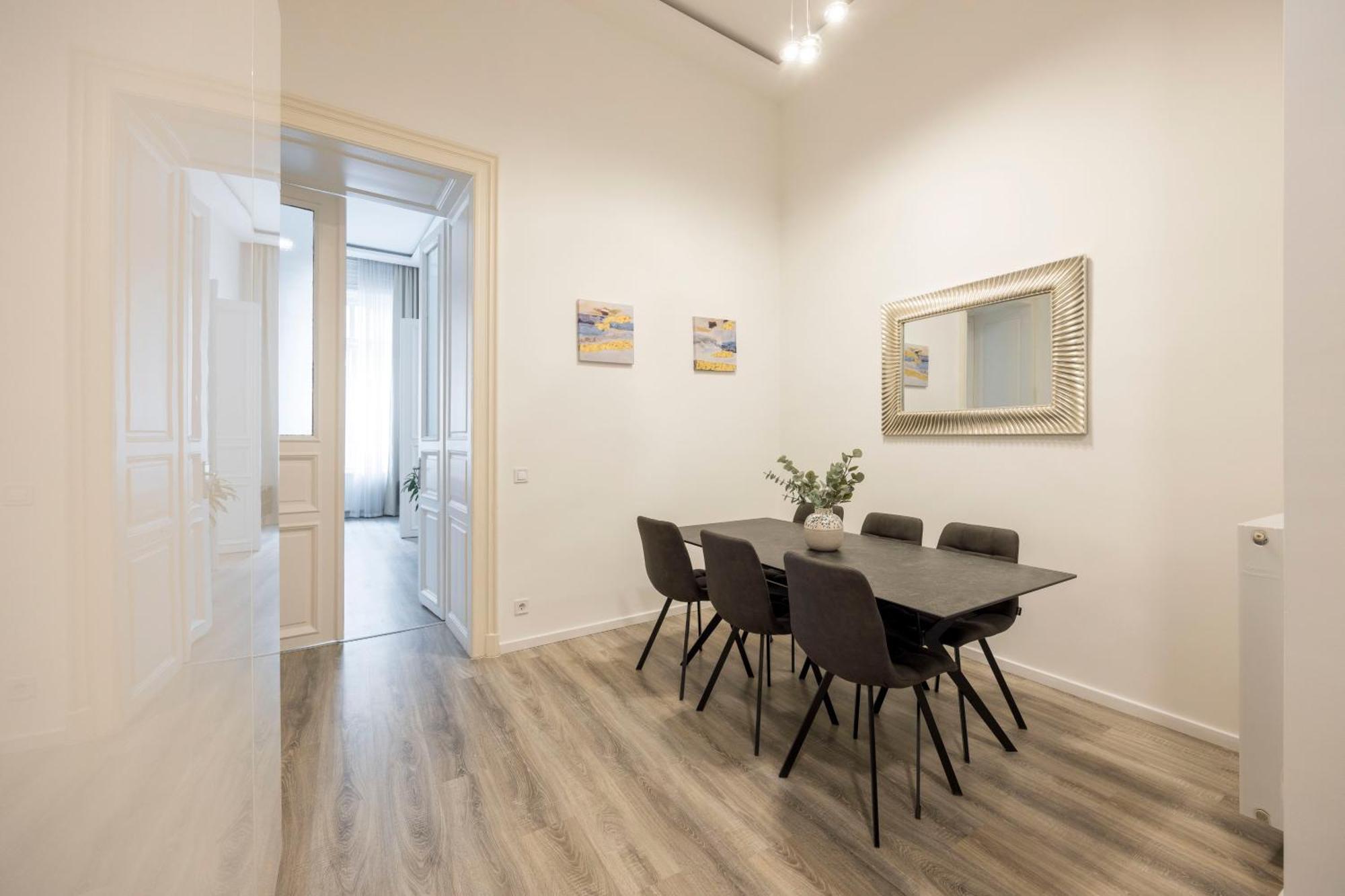 Majestic Dream Home In The Heart Of Budapeszt Zewnętrze zdjęcie